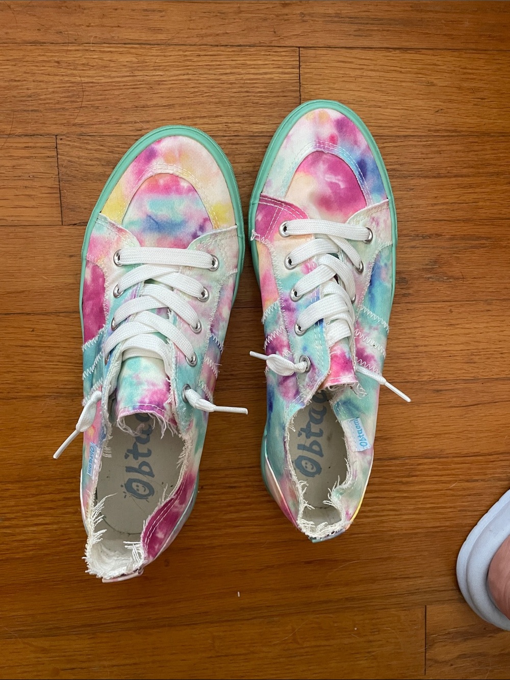 Pastel Tie-Dye Lace-Up Canvas Sneakers with Mint Sole